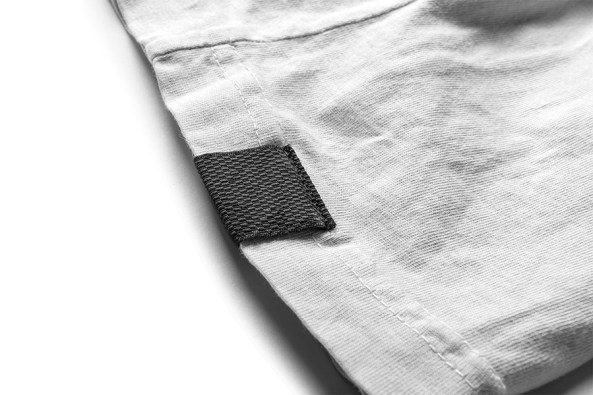 05-tag-mockup
